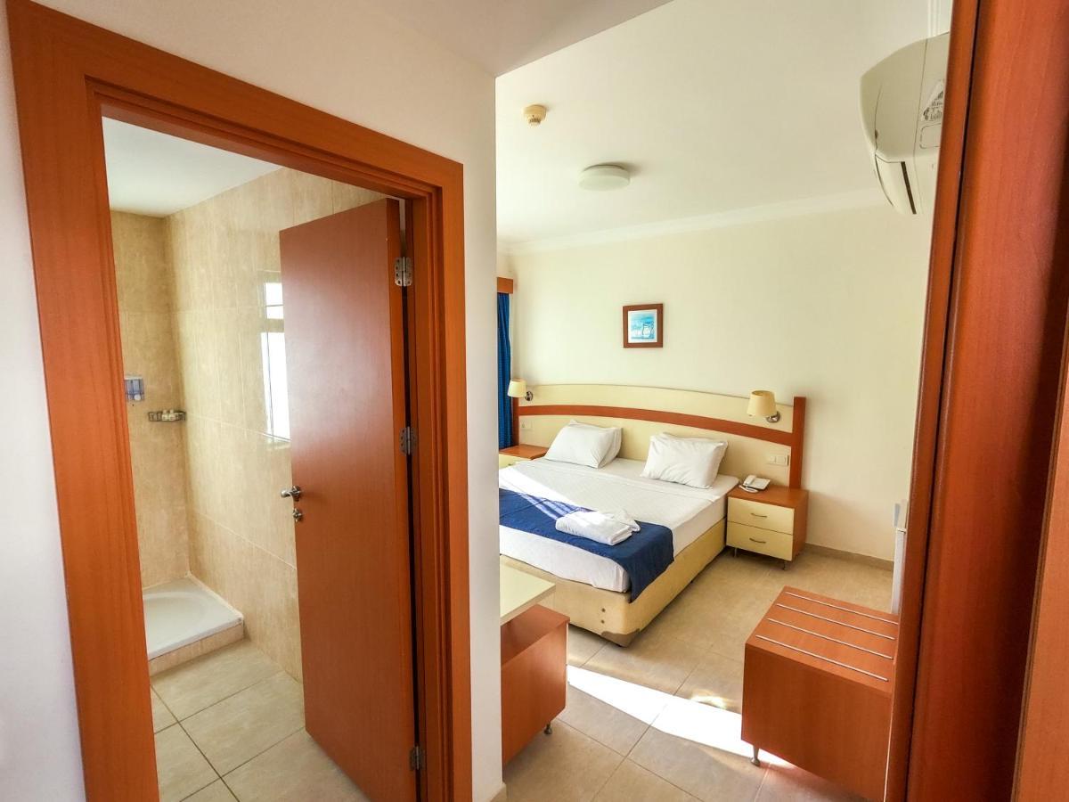 Afytos Bodrum Muğla Buitenkant foto